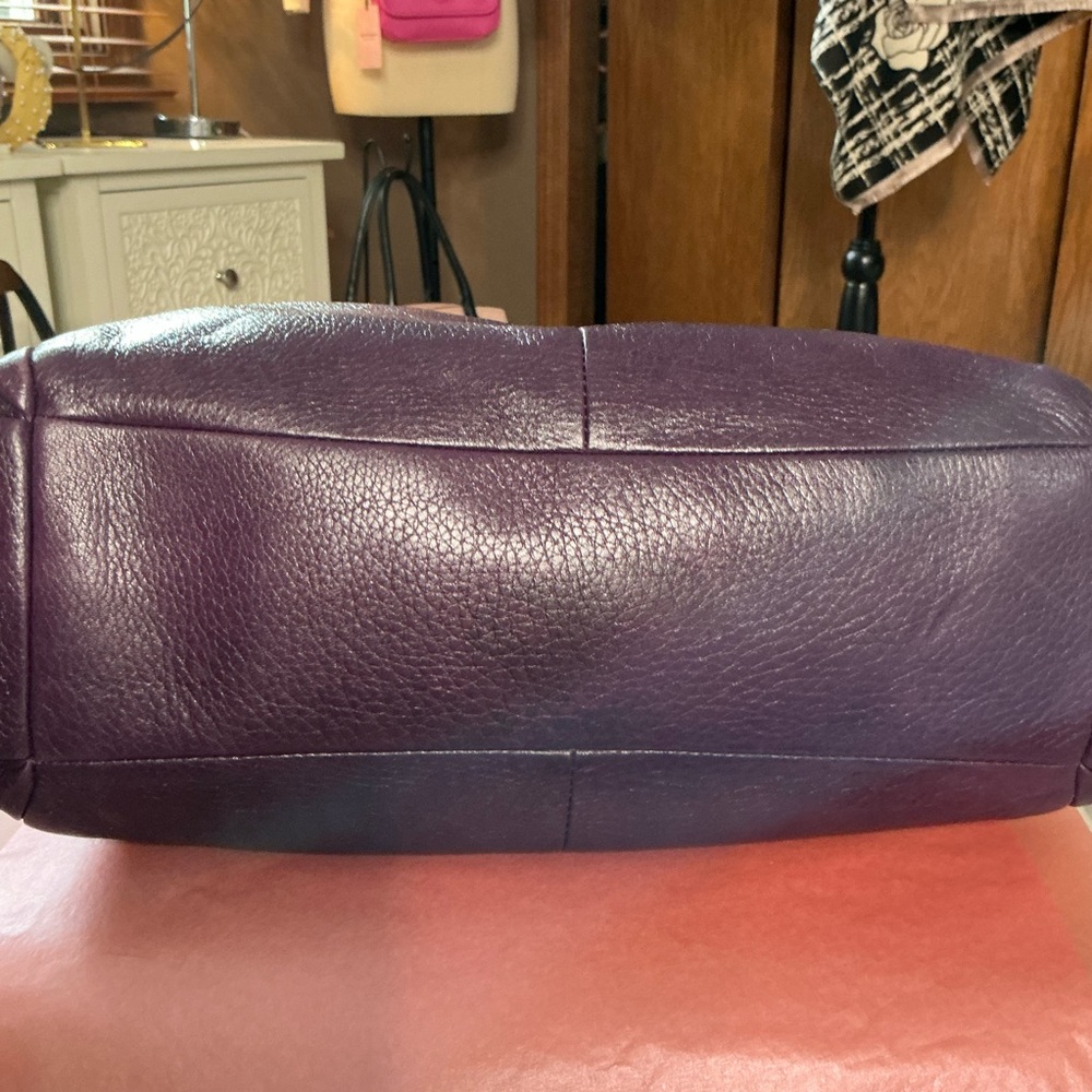 This is the Coach Edie 31 Pebbled Leather Shoulder Bag - Picture 12 of 13
